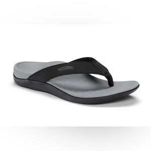 Vionic 44 Wave Sandals - size 8 women’s Black